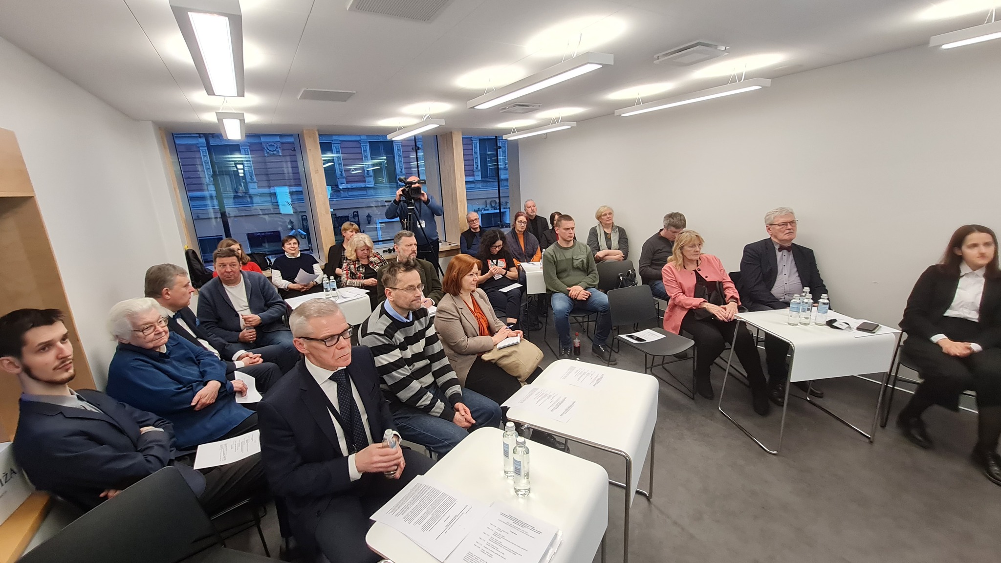 Vēstures pētnieku kolokvijs: Latvijas pārstāvēšana starptautiski okupācijas gados – Latvijas Republikas ārlietu dienesta, pretestības kustības organizāciju un trimdas organizāciju pieejas (1940–1991)